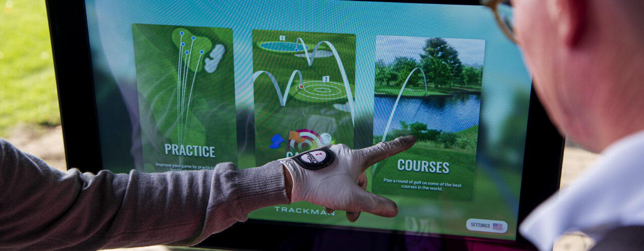 TrackManRange-screens_courses 1